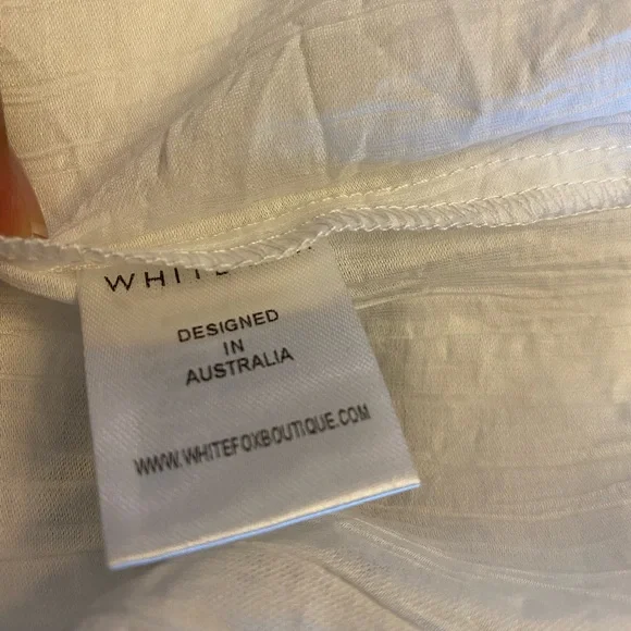 White Fox Boutique Take Me Out Women's White Blouse Size Small/Medium - Picture 9 of 10